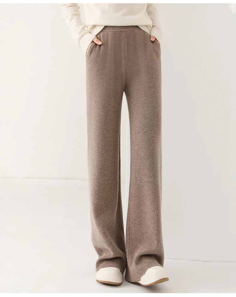 Olivia Bennet | Merino Sweats