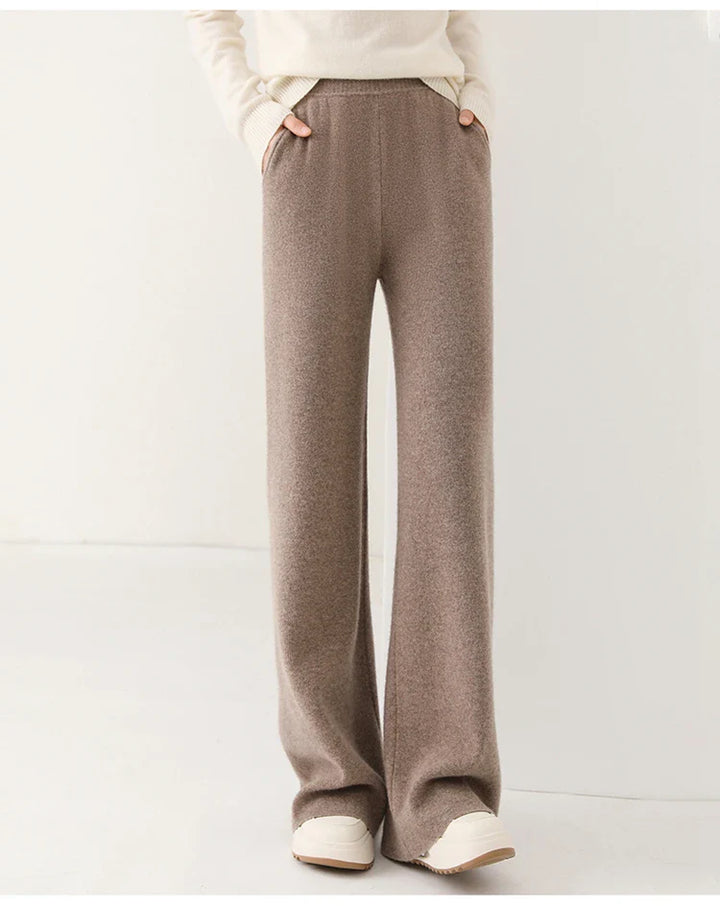 Olivia Bennet | Merino Sweats