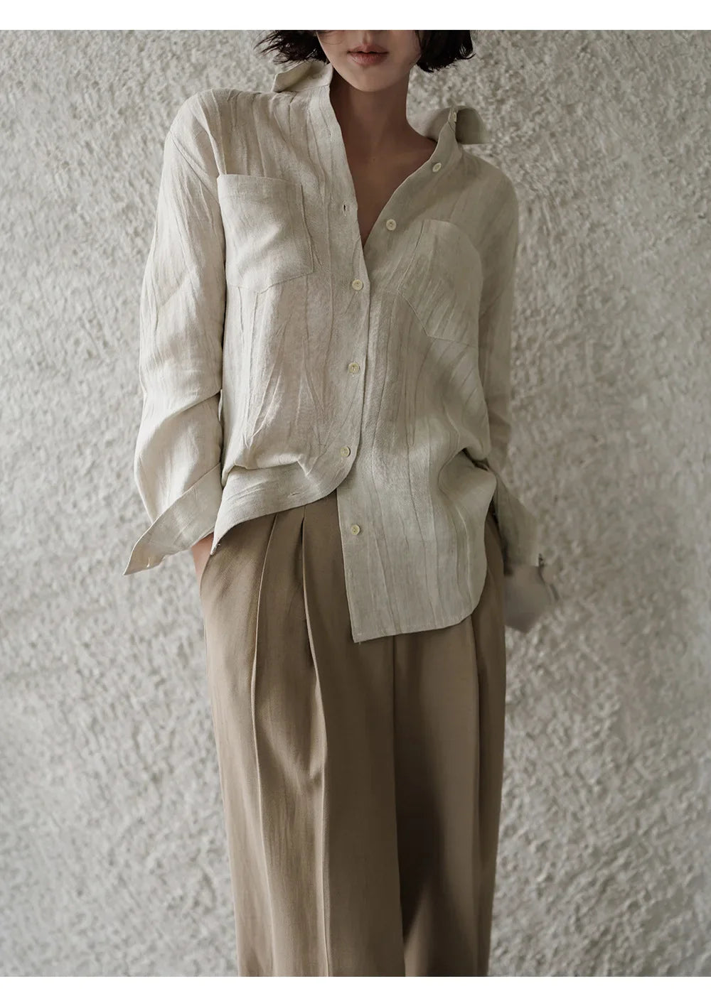 Olivia Bennet | Pleated Linen Button Shirt