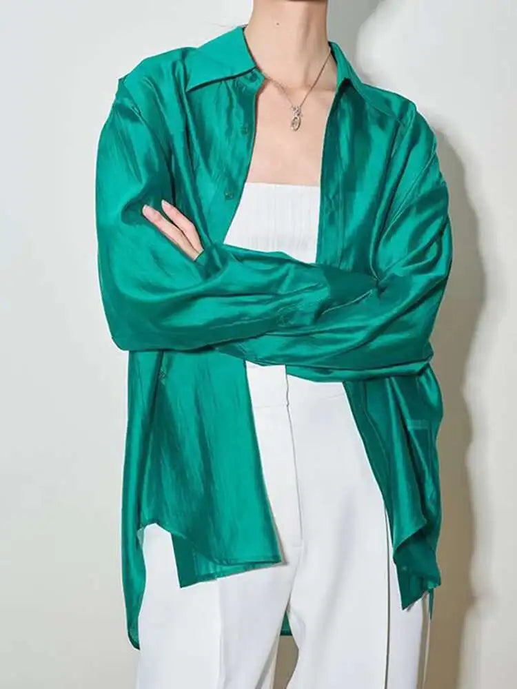 Olivia Bennet | Silk Poplin Blouse for Women in Flowing Fit