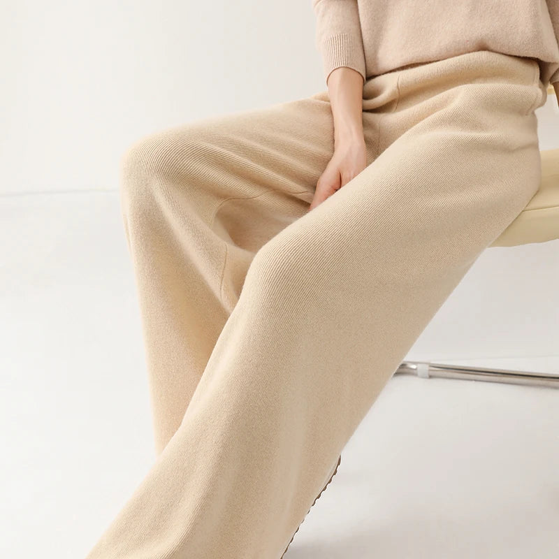 Olivia Bennet | Merino Sweats