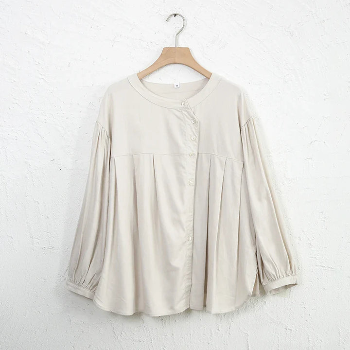 Olivia Bennet | Gathered Lantern Sleeve Blouse