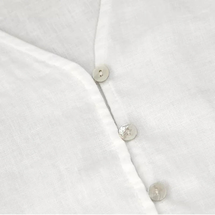 Olivia Bennet | Fitted V-Neck Linen Blouse