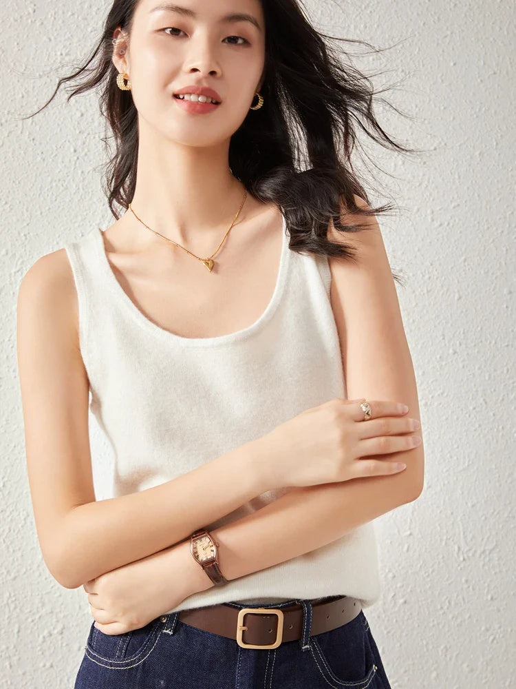 Olivia Bennet | Cashmere O-Neck Sweater for Women