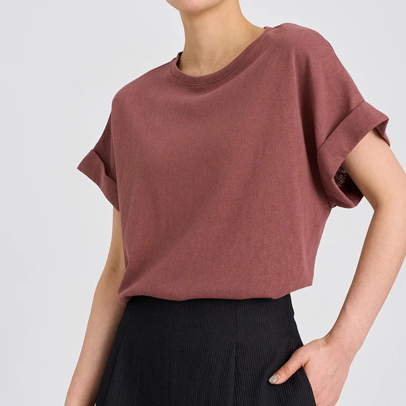 Olivia Bennet | Oversized Tee for Women in Soft Cotton with Rolled Cuff in White