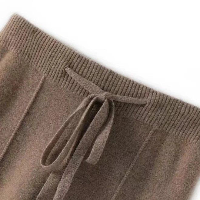 Olivia Bennet | Classic Wool Trousers for Women