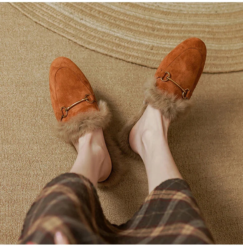 Olivia Bennet | Luxe Mule for Women in Leather, Slip-On, Black