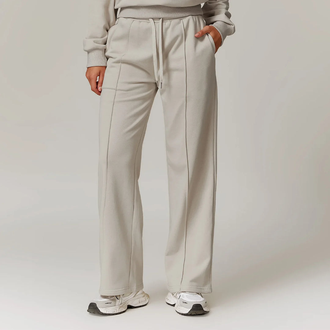 Olivia Bennet | High Rise Jogger for Women in Soft Fabric