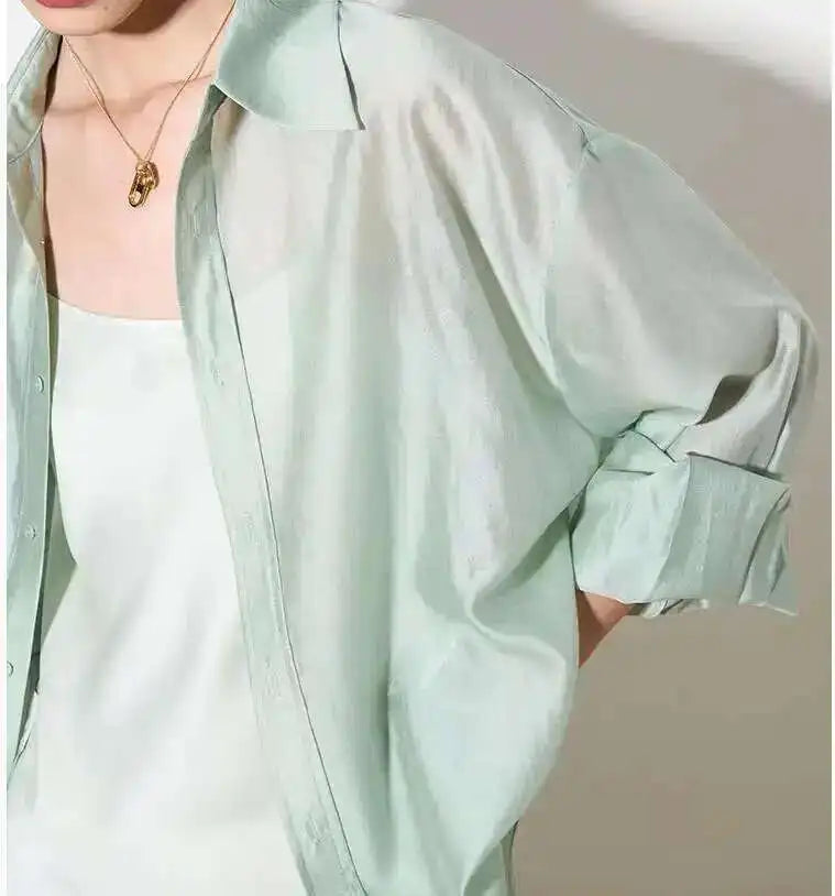 Olivia Bennet | Silk Poplin Blouse for Women in Flowing Fit
