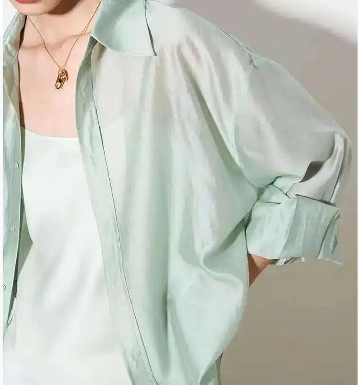 Olivia Bennet | Silk Poplin Blouse for Women in Flowing Fit
