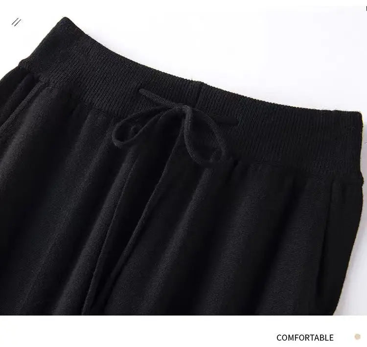 Olivia Bennet | Wool Pants for Women in Classic Fit, Gray