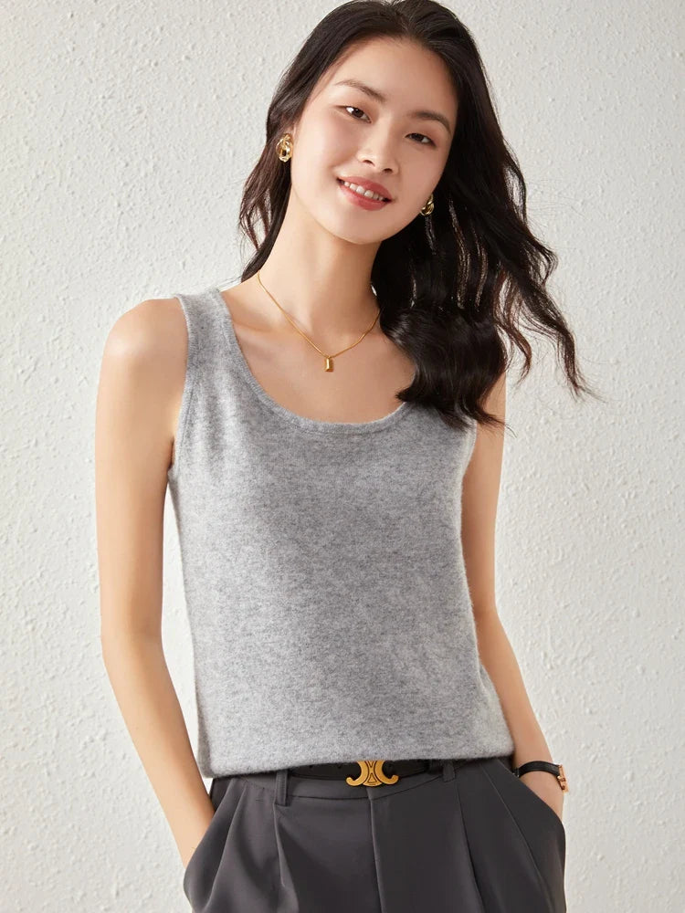 Olivia Bennet | Cashmere O-Neck Sweater for Women