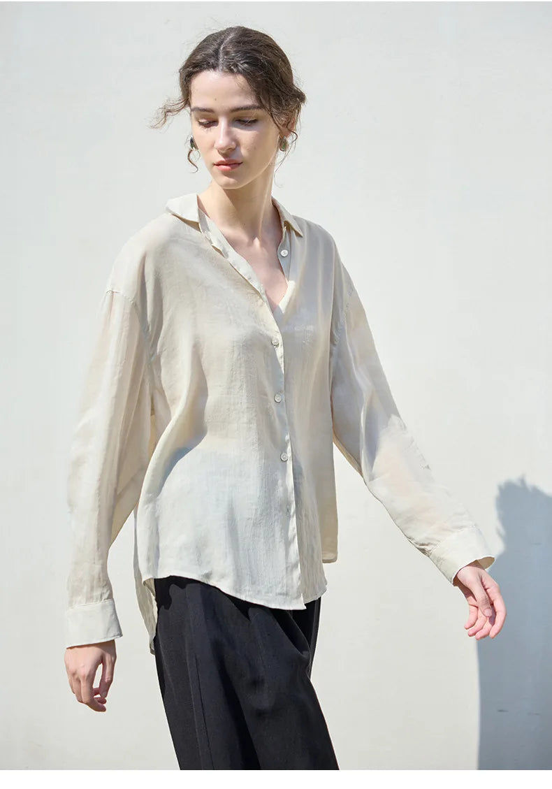 Olivia Bennet | Relaxed Ramie Button Down