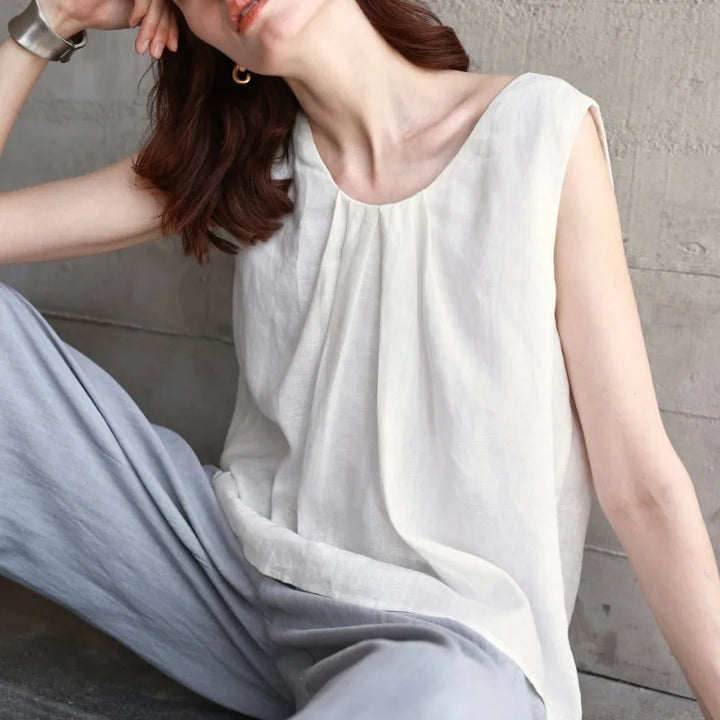 Olivia Bennet | Gathered Pleat Linen Tank