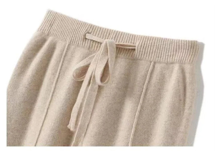 Olivia Bennet | Classic Wool Trousers for Women