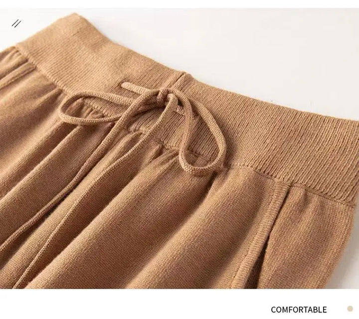 Olivia Bennet | Wool Pants for Women in Classic Fit, Gray