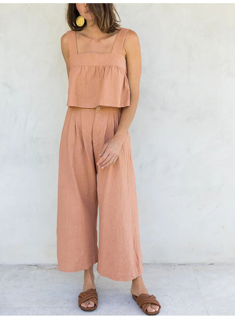 Olivia Bennet | Pleated Linen Culotte Pant