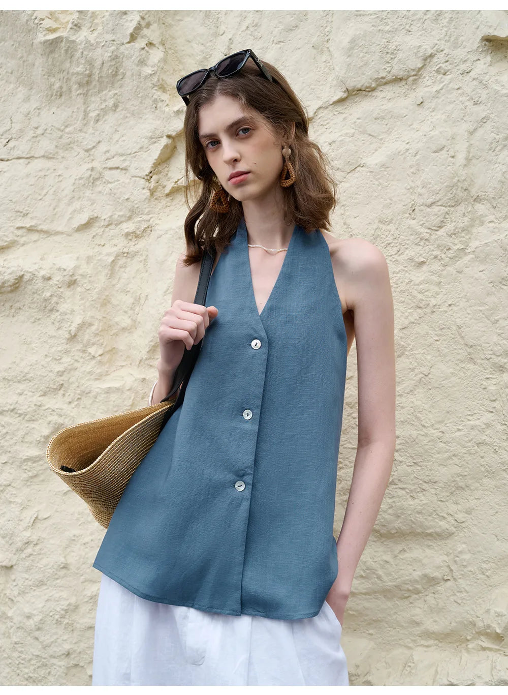 Olivia Bennet | Linen Halter Waistcoat Top