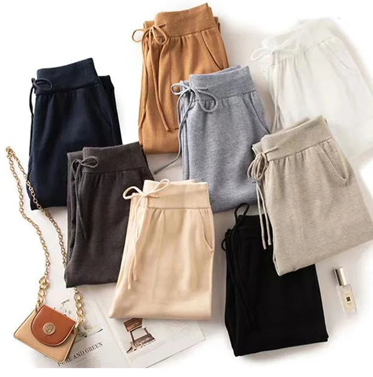 Olivia Bennet | Wool Pants for Women in Classic Fit, Gray