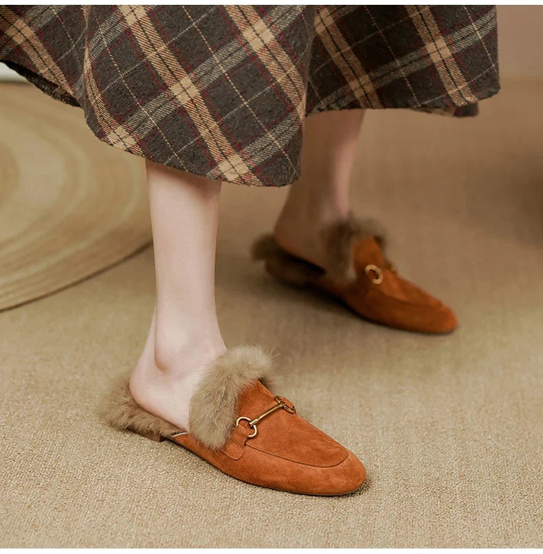 Olivia Bennet | Luxe Mule for Women in Leather, Slip-On, Black