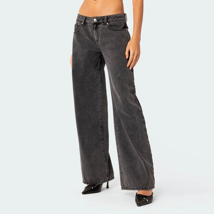 Olivia Bennet | Straight Jeans for Women in Denim