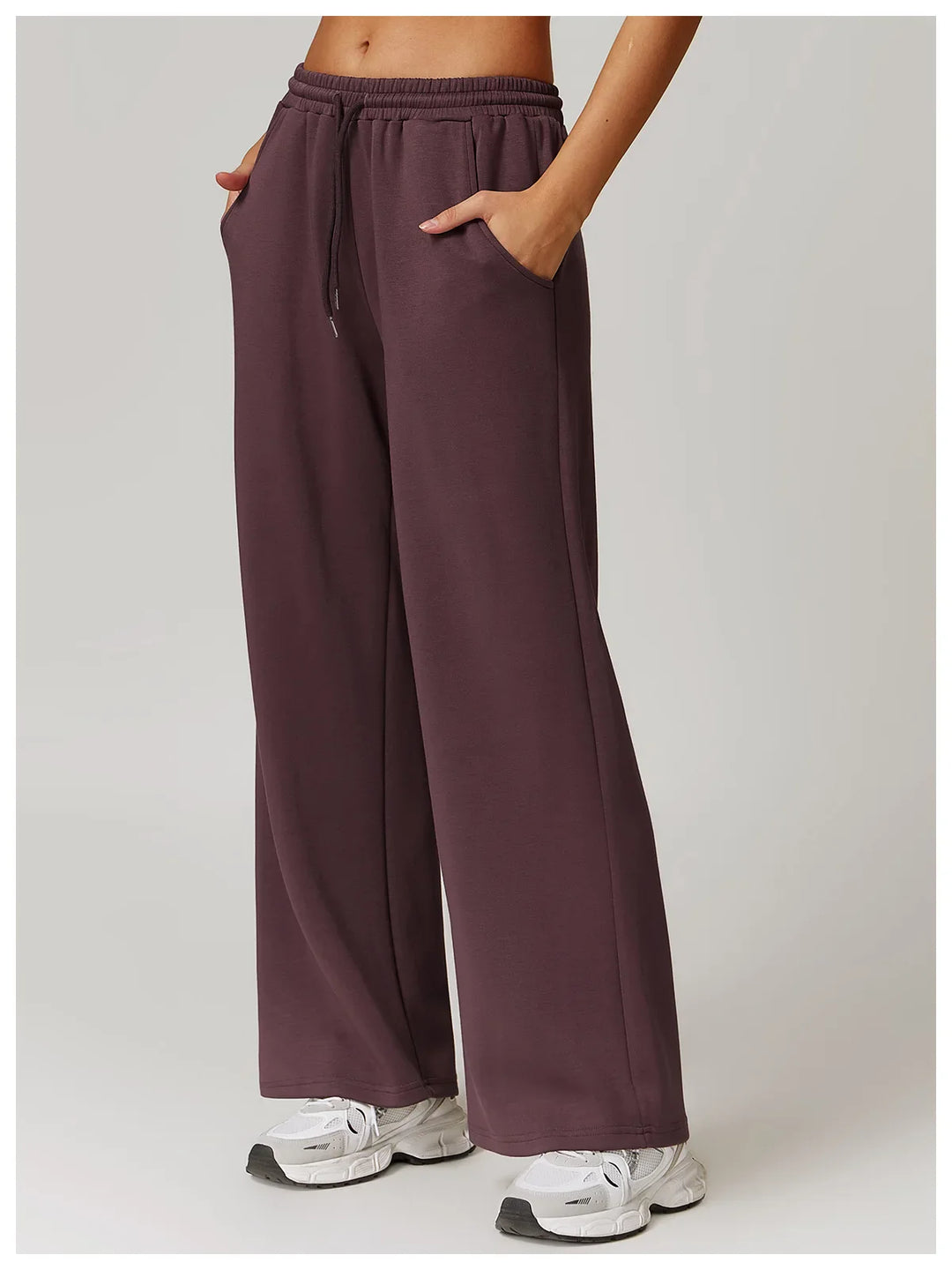 Olivia Bennet | High Rise Pant for Women in Black