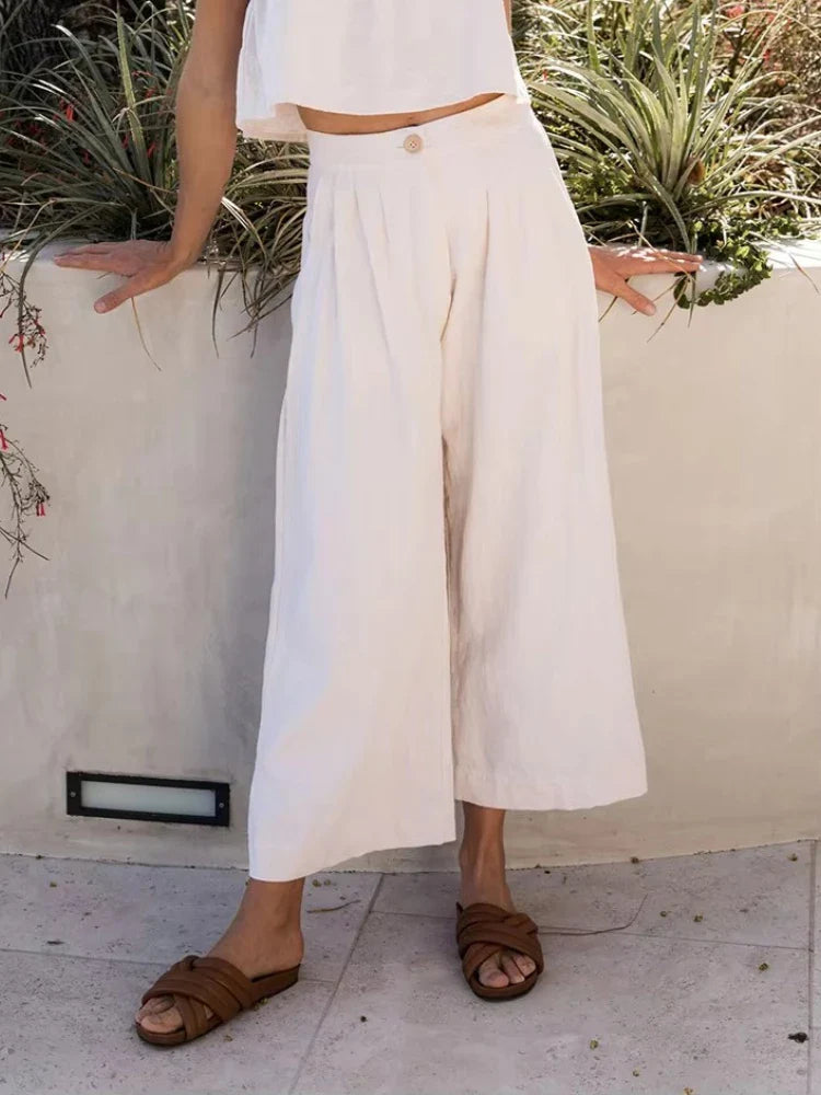 Olivia Bennet | Pleated Linen Culotte Pant
