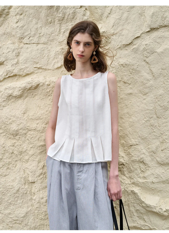 Olivia Bennet | Pleated Hem Linen Top