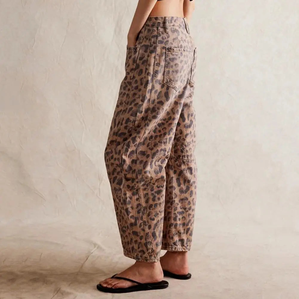 Olivia Bennet | Barrel-Leg Denim Jeans for Women