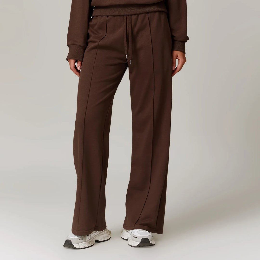 Olivia Bennet | High Rise Jogger for Women in Soft Fabric
