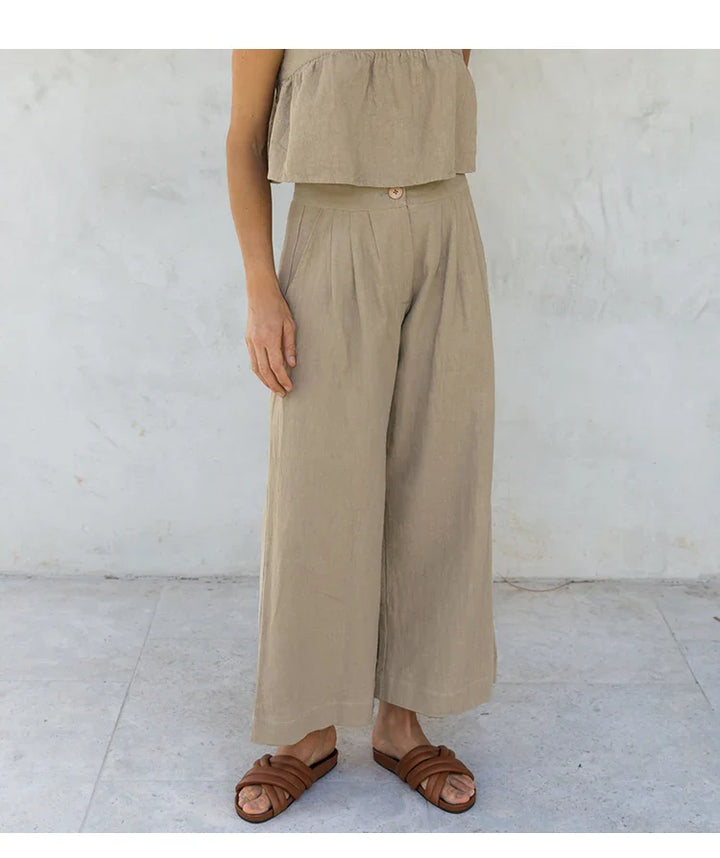 Olivia Bennet | Pleated Linen Culotte Pant