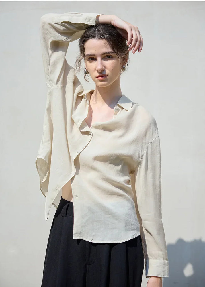 Olivia Bennet | Relaxed Ramie Button Down