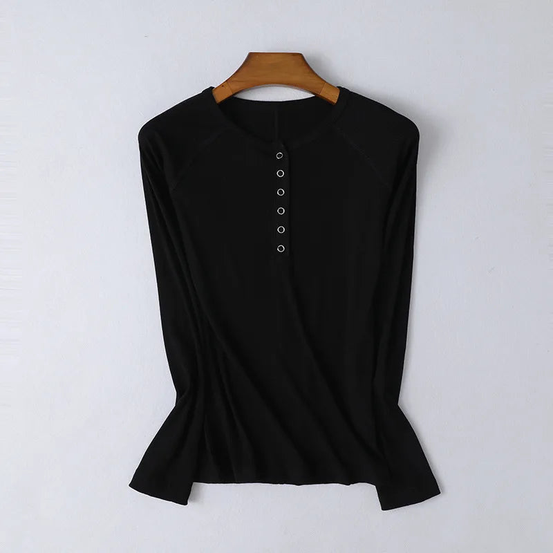 Olivia Bennet | Pop-Button Top for Women in Cotton, Fitted, White