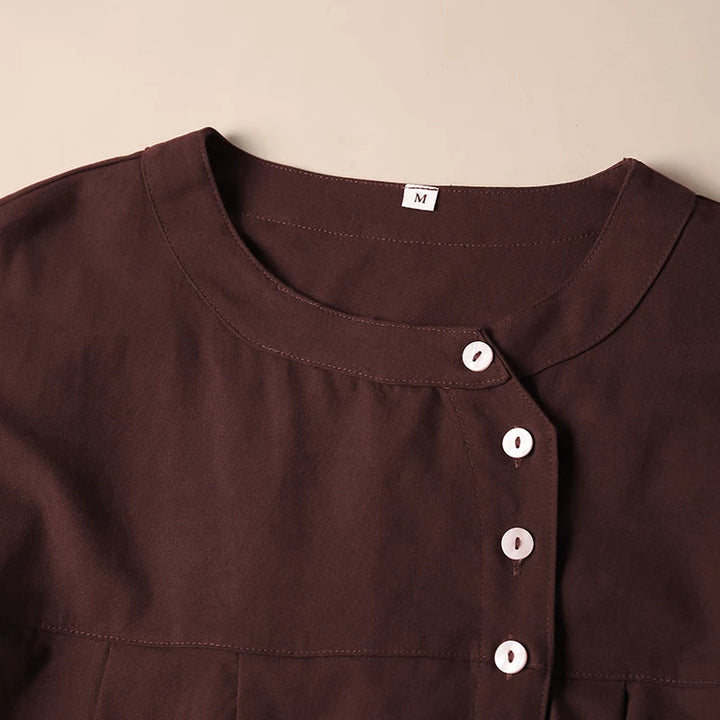 Olivia Bennet | Gathered Lantern Sleeve Blouse