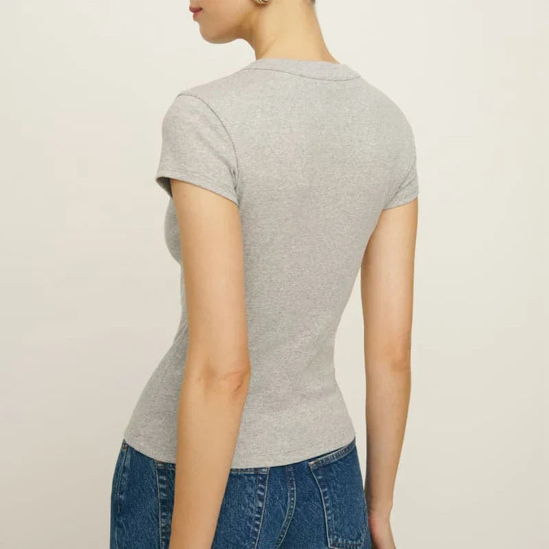 Olivia Bennet | Knit Top for Women in Soft Fabric, Relaxed Fit, Black