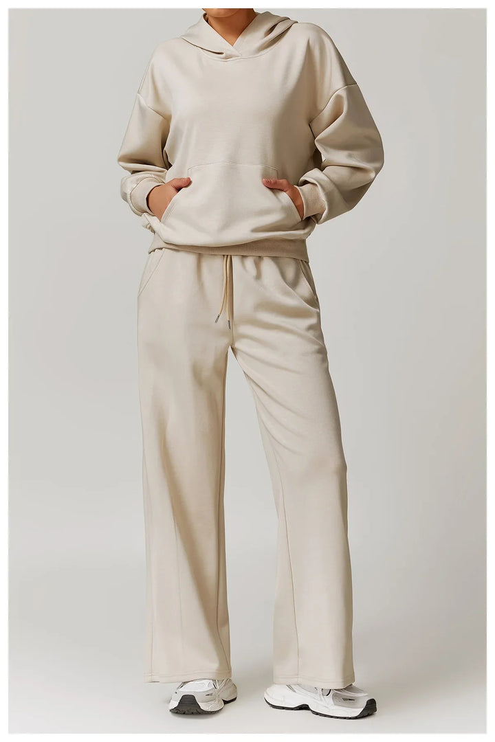Olivia Bennet | High Rise Pant for Women in Black