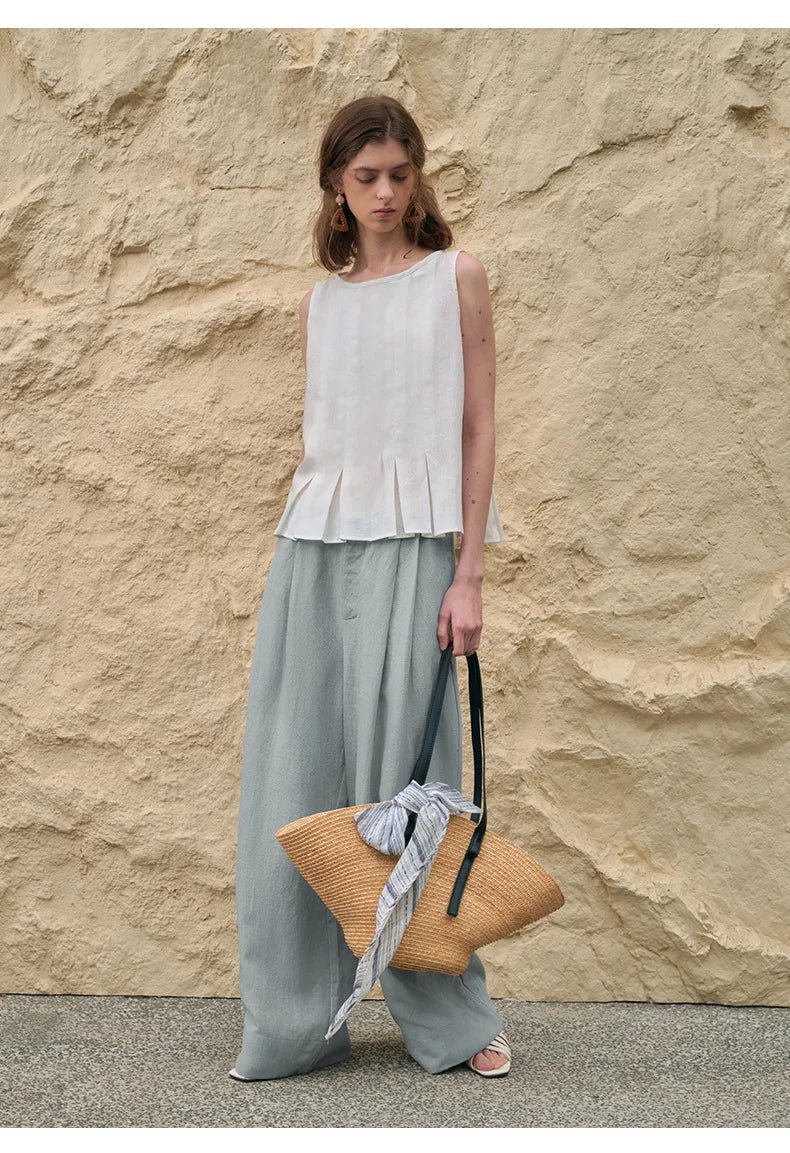 Olivia Bennet | Pleated Wide Leg Linen Pant