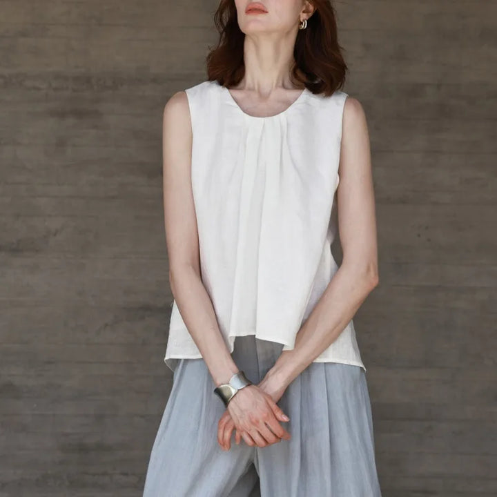 Olivia Bennet | Gathered Pleat Linen Tank