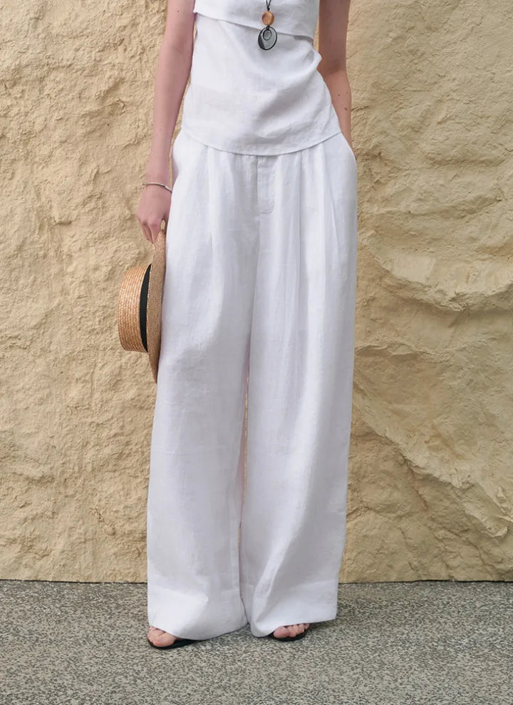 Olivia Bennet | Pleated Wide Leg Linen Pant