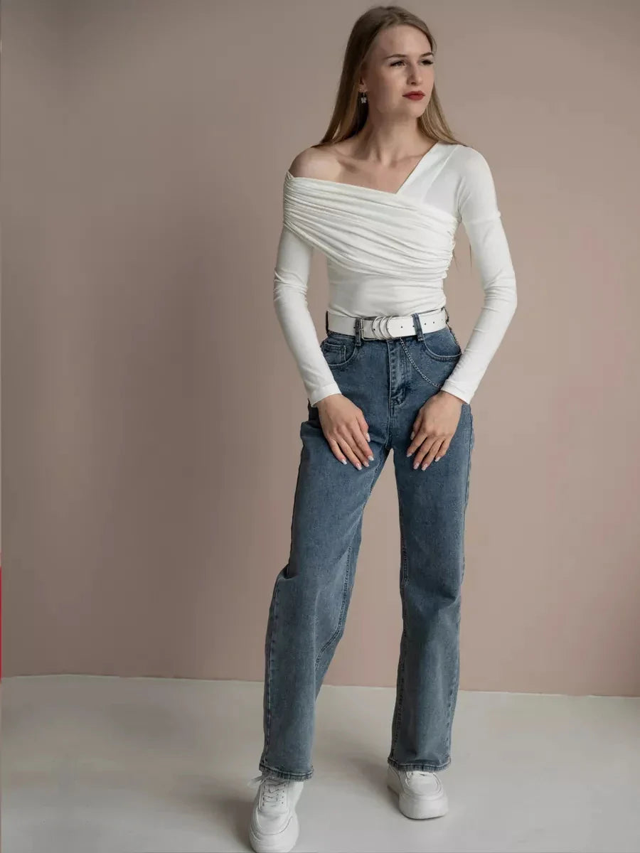 Olivia Bennet | Off-Shoulder Top for Women in Cotton Blend, Fitted, White