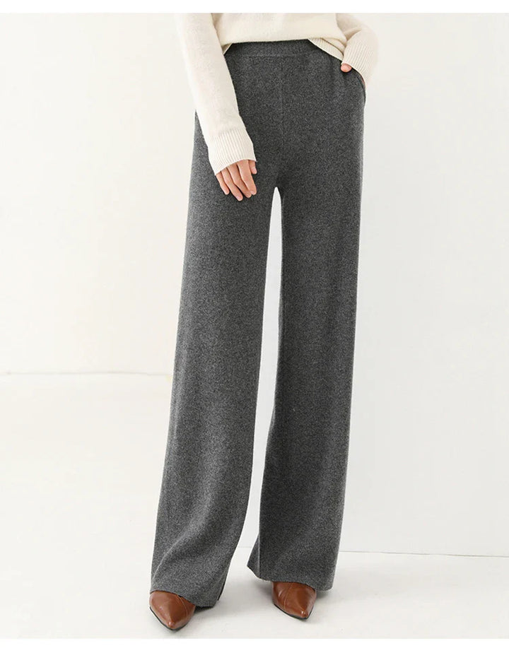 Olivia Bennet | Merino Sweats
