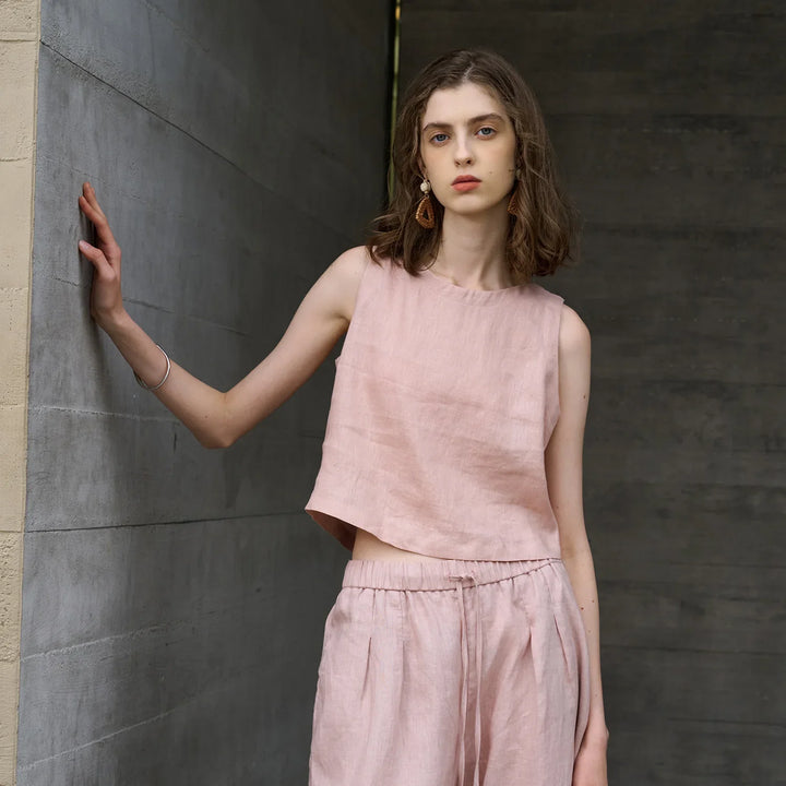 Olivia Bennet | Asymmetric Linen Crop Top