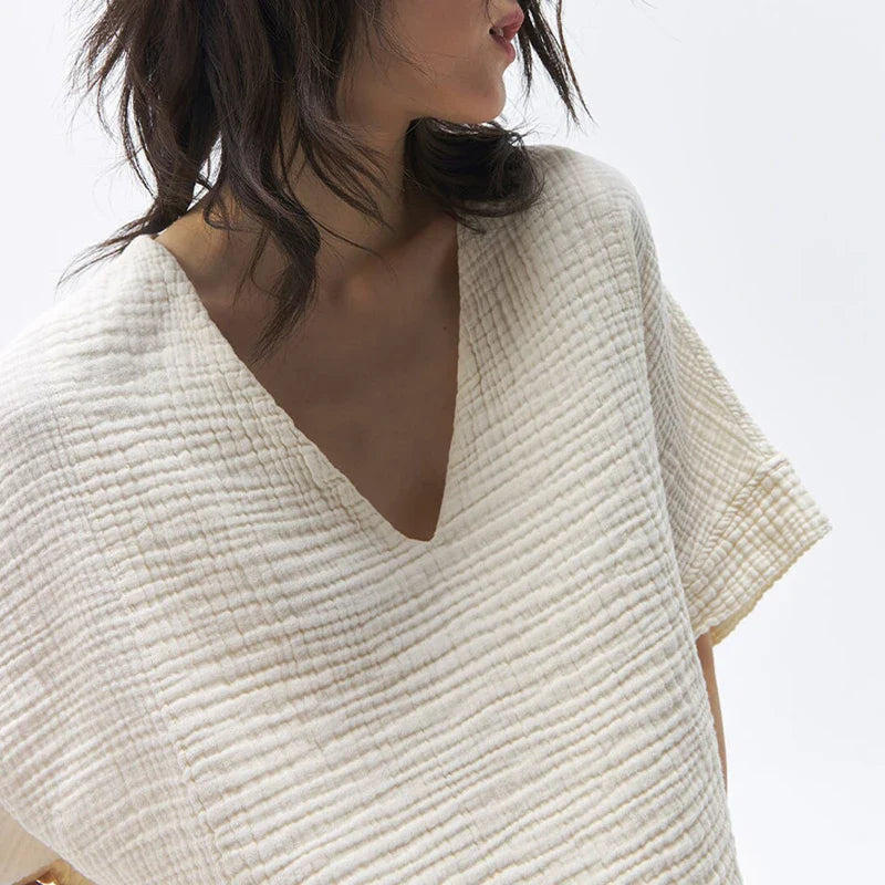 Olivia Bennet | V-Neck Crop Tee for Women in Gauze Fabric