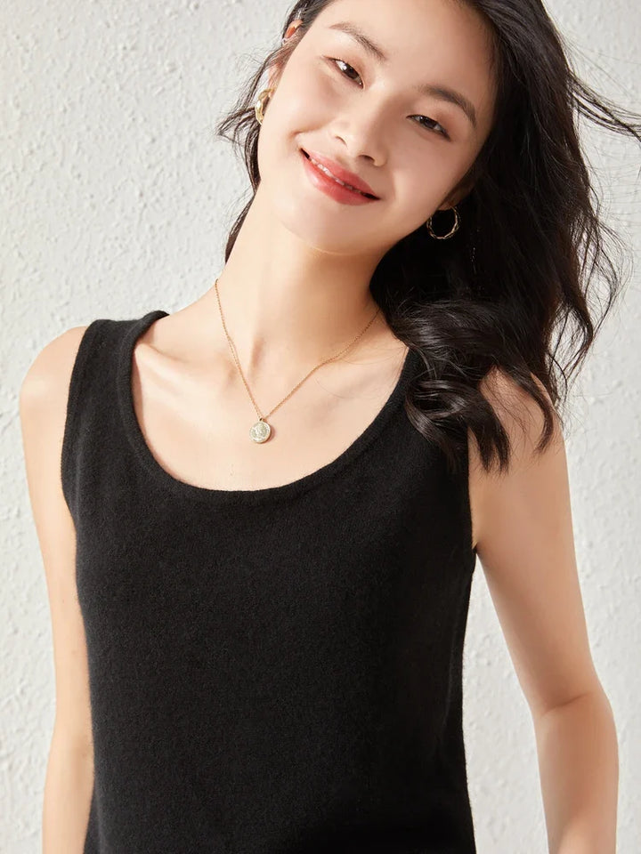Olivia Bennet | Cashmere O-Neck Sweater for Women