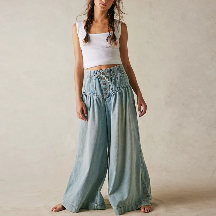 Olivia Bennet | Women's Chambray Pull-On Jeans