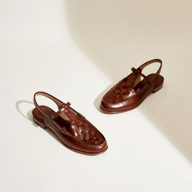 Olivia Bennet | Leather Sandals for Women