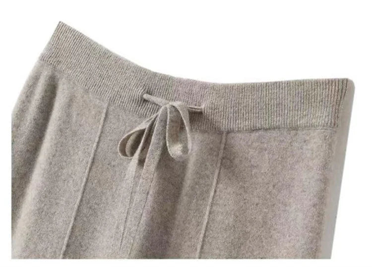 Olivia Bennet | Classic Wool Trousers for Women