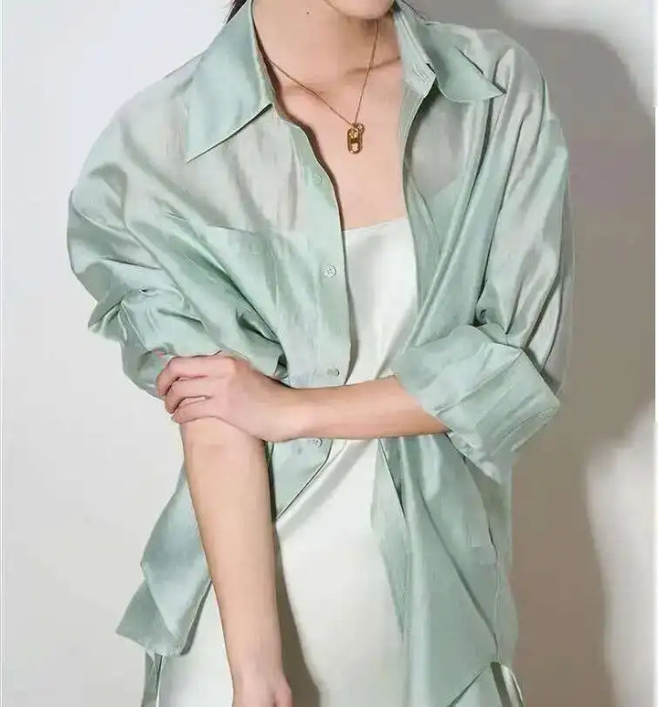 Olivia Bennet | Silk Poplin Blouse for Women in Flowing Fit