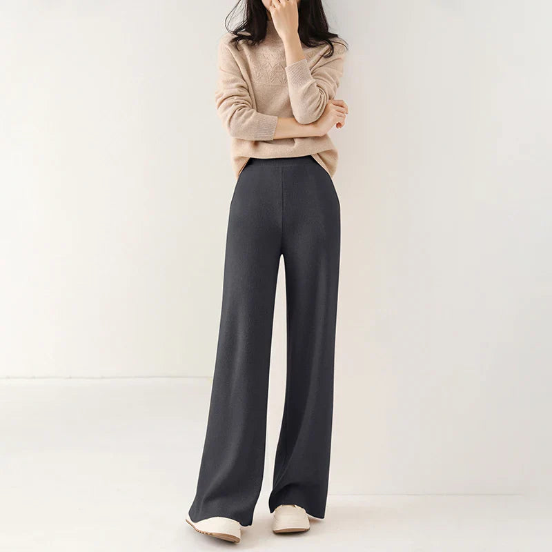 Olivia Bennet | Merino Sweats