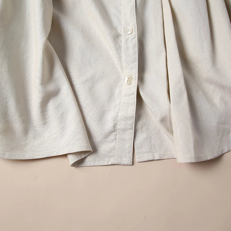 Olivia Bennet | Gathered Lantern Sleeve Blouse